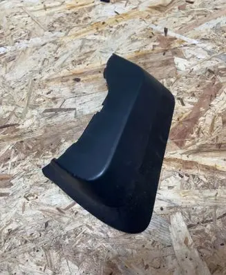 Audi Q8 Rear/tail light trim molding 4M8945255