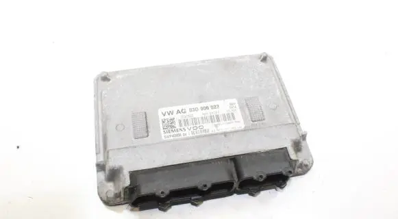 Volkswagen Polo Engine control unit/module 03D906023 5WP40846