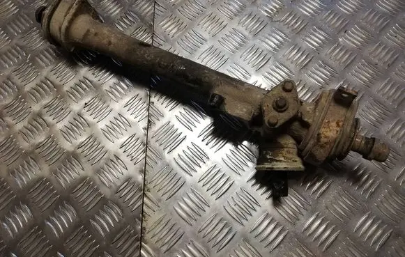 Volkswagen Jetta II Steering rack 357419105