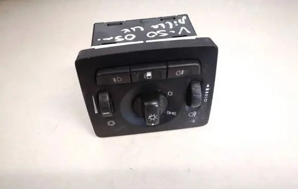 Volvo V50 Light switch 30739300