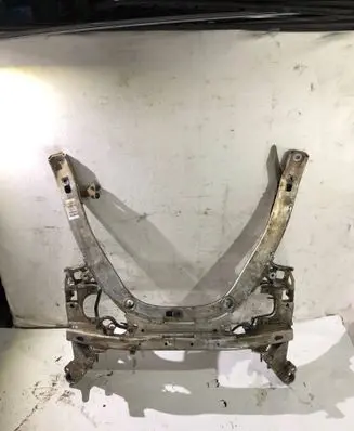 BMW 5 E60 E61 Front subframe 6759161