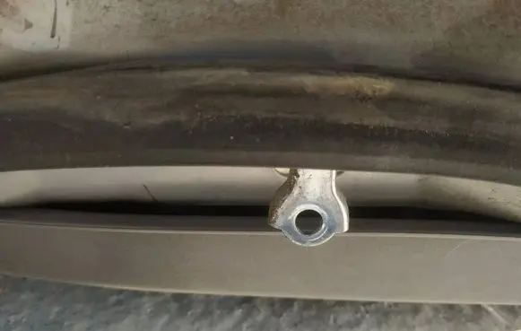 Suzuki SX4 Rear door check strap stopper