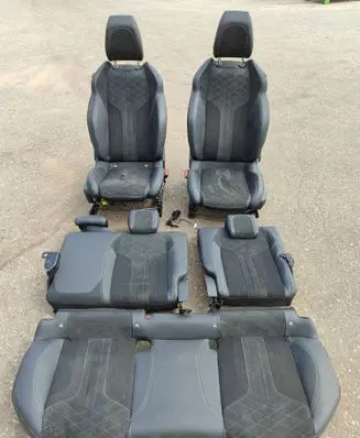 Peugeot 2008 II Seat set
