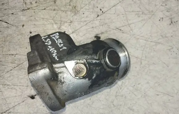 Volkswagen PASSAT B5.5 Throttle valve 8D0145950E
