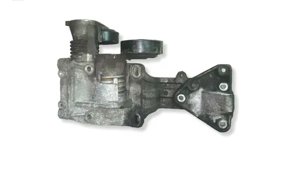 Volvo V50 A/C compressor mount bracket 30750940
