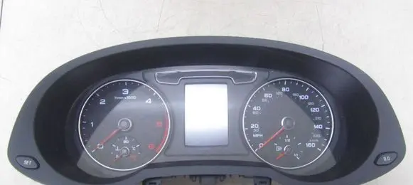 Audi Q3 8U Speedometer (instrument cluster) 8U0920980G