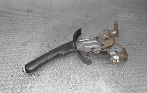 Nissan Terrano Handbrake/parking brake lever assembly