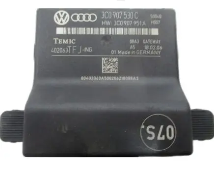 Volkswagen PASSAT B6 Trunk lid opening control unit 3C0907530C