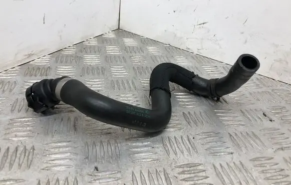 BMW 5 F10 F11 Engine coolant pipe/hose 15476810 9170347 6421