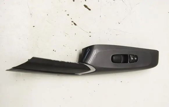 Nissan Juke II F16 Quarter vent window switch 809616PA0B