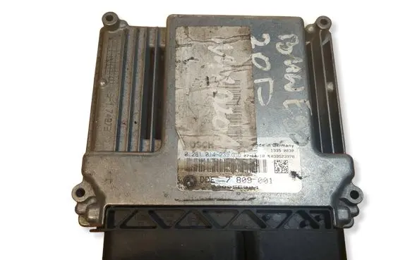 BMW 1 E81 E87 Engine control unit/module ECU 0281014239 7809001