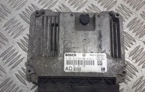 Opel Vectra C Engine control unit/module ECU 0281012534