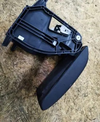 Skoda Octavia Mk3 (5E) Armrest 5e0864207