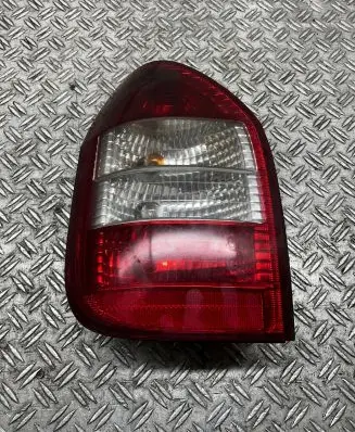 Opel Zafira A Rear/tail lights