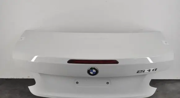 BMW 2 F22 F23 Tailgate/boot cover trim set 