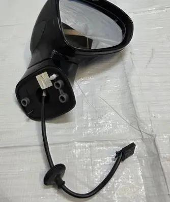 Opel Zafira C Front door electric wing mirror 