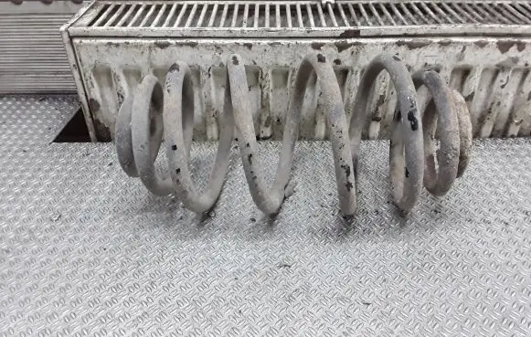 Opel Zafira B Rear coil spring