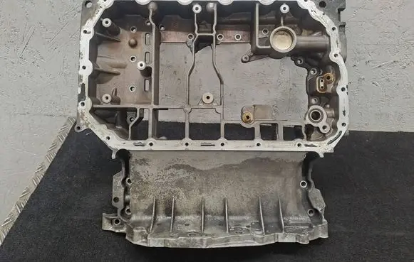 Audi A6 S6 C6 4F Oil sump 06E103603M