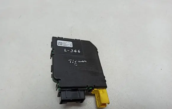 Volkswagen Tiguan Steering angle sensor 1K0953549CQ