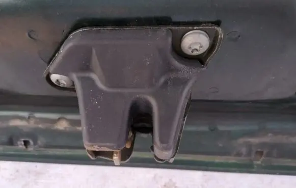 Fiat Marea Tailgate/trunk/boot lock/catch/latch