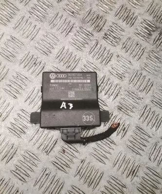 Audi A3 S3 8P Gateway control module 1k0907951