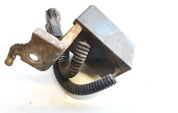 Lexus IS 220D-250-350 Other relay 8651653010 86516-53010