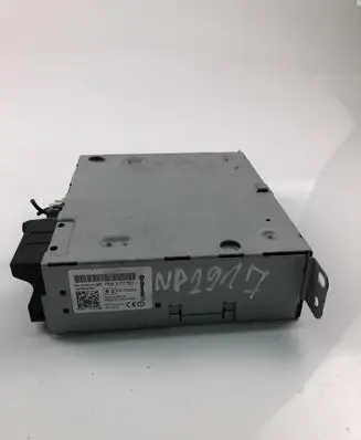 Radio/CD/DVD/GPS head unit