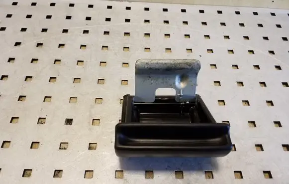 Opel Frontera B Ashtray (front) 