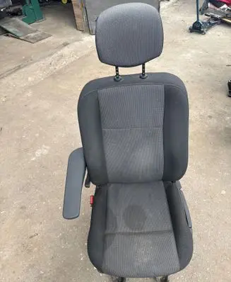 Renault Master III Front driver seat 