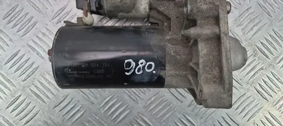 BMW 3 F30 F35 F31 Starter motor 7631025 0001138054