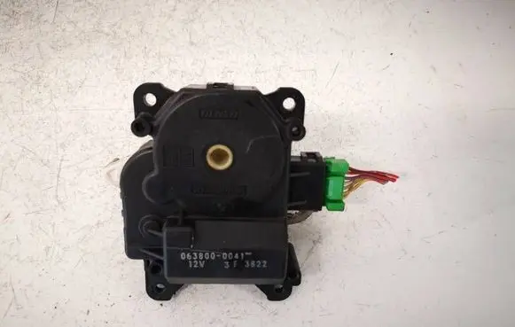 Honda Accord Air flap motor/actuator 0638000041