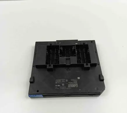 Skoda Karoq Central body control module 5Q1937084 A3C10968801