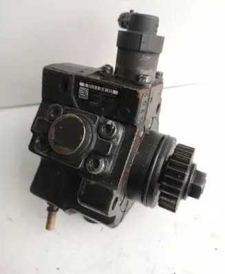 Renault Scenic III - Grand scenic III Fuel injection high pressure pump 0445010404 167008960R