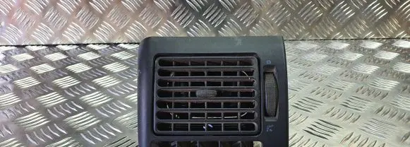 Volkswagen PASSAT B4 Dashboard side air vent grill/cover trim 3A1819984