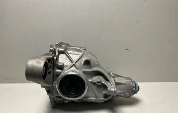 BMW X7 G07 Rear differential 8849918