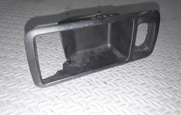 Ford C-MAX I Rear door window switch trim 226A37