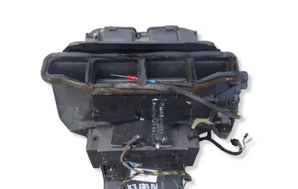 BMW X3 E83 Interior heater climate box assembly 3400552