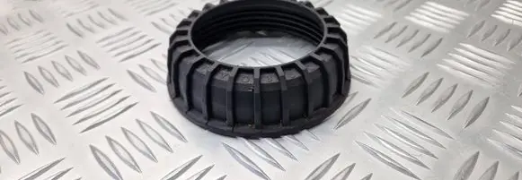 Volvo S70 V70 V70 XC In tank fuel pump screw locking ring/nut 3501322