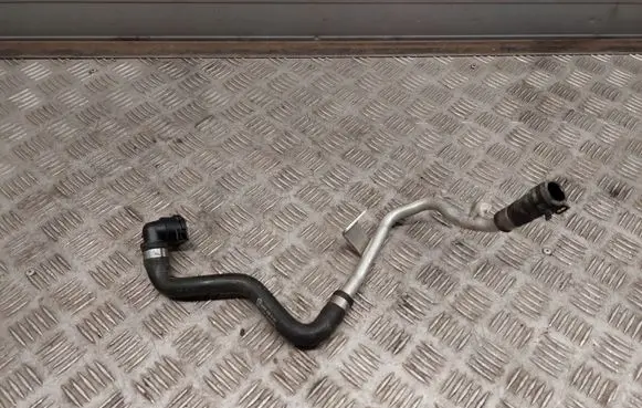 Mercedes-Benz GL X166 Engine coolant pipe/hose A2782003451
