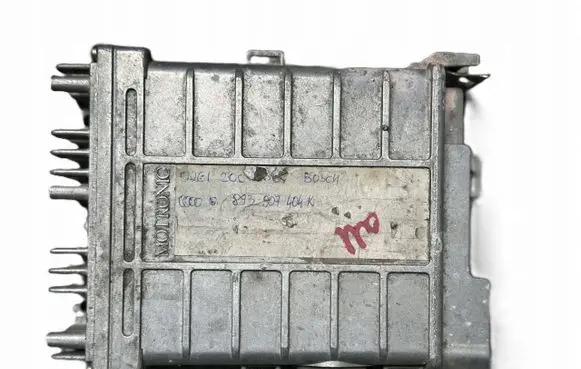 Audi 80 90 B3 Engine control unit/module 893907404K