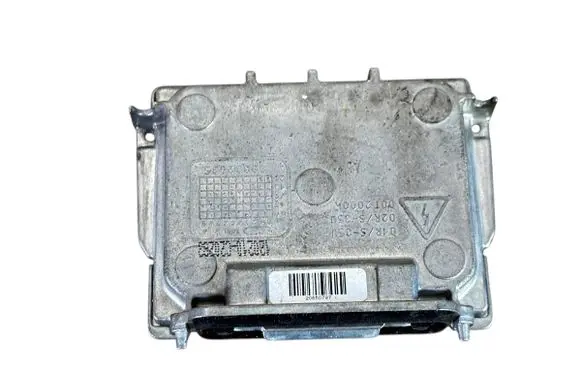 Volvo XC90 Headlight ballast module Xenon 89034934