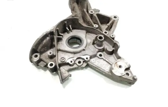 Mitsubishi Carisma Oil pump 