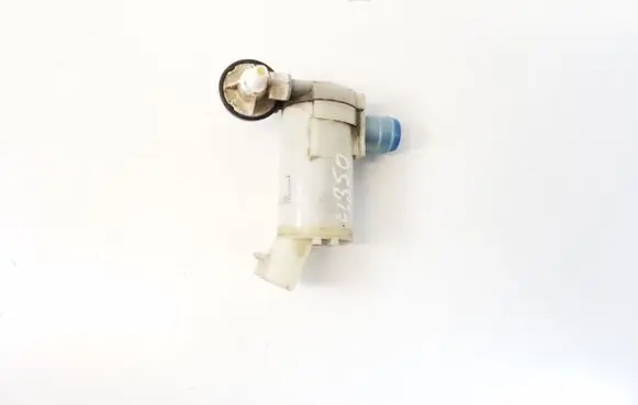 Mitsubishi ASX Windscreen/windshield washer pump 8260A217