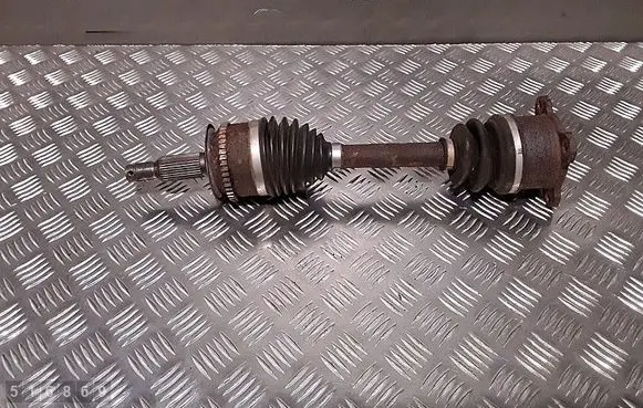 Mitsubishi L200 Front driveshaft 