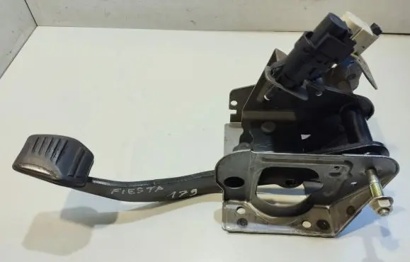 Ford Fiesta Brake pedal 2S612450AP