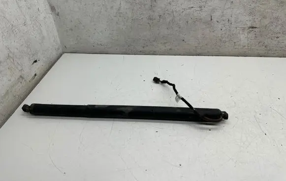 Porsche Macan (95B) Tailgate/trunk strut/damper 95B827851B 21067462800265