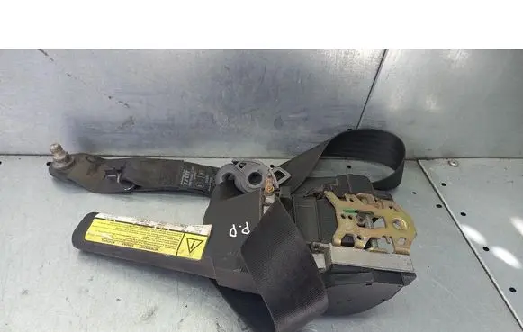 Fiat Siena Front seatbelt