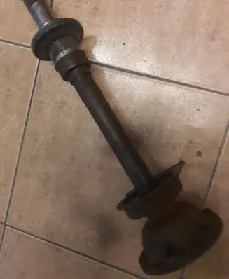 Front driveshaft