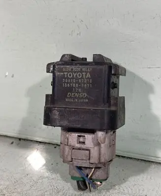 Toyota RAV 4 (XA30) Glow plug pre-heat relay 2861067010