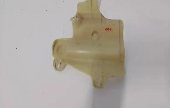 Renault Megane IV Other engine bay part 476935189R